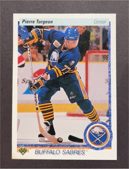 1990-91 Upper Deck #43 Pierre Turgeon — front