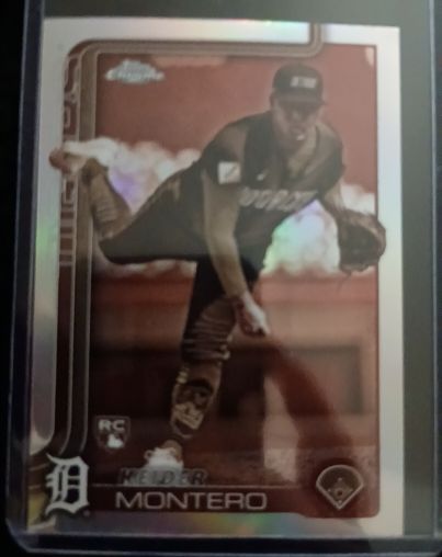 2025 Topps Chrome #7 Keider Montero Sepia Refractor — front