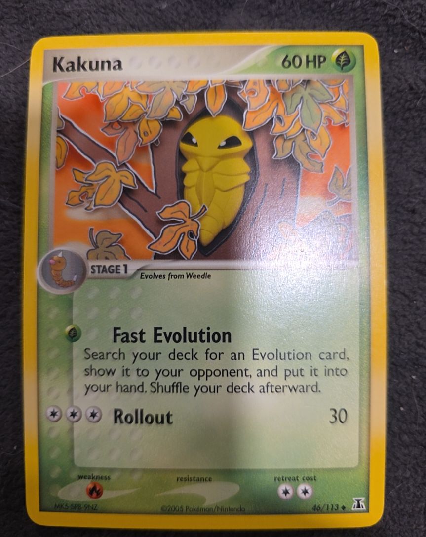 2005 Pokemon EX Delta Species #46 Kakuna — front