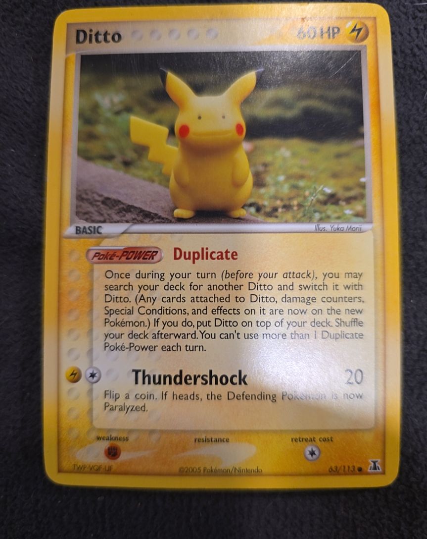 2005 Pokemon EX Delta Species #63 Ditto Pikachu — front