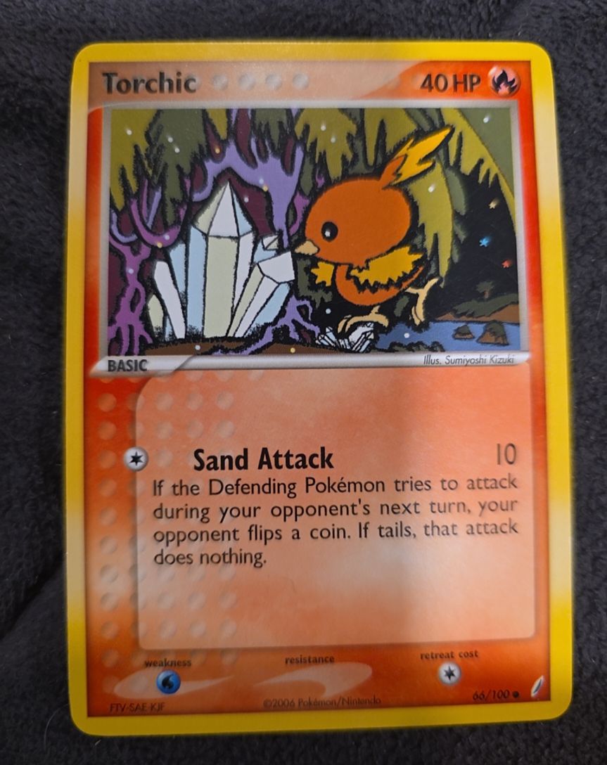 2006 Pokemon EX Crystal Guardians #66 Torchic — front