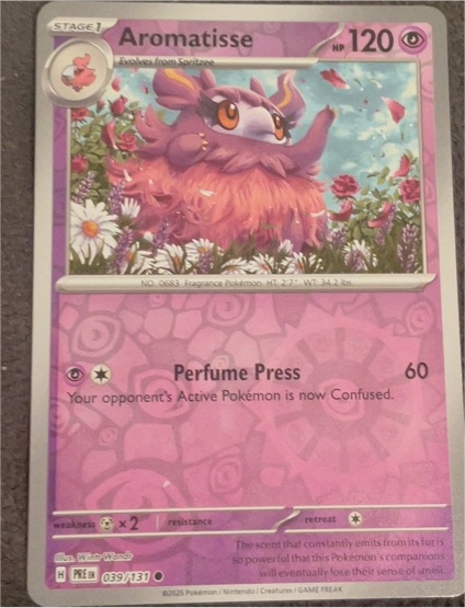 2023 Pokémon Scarlet & Violet Prismatic Evolutions #039 Aromatisse — front