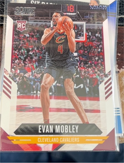 2021-22 Panini Chronicles Score #150 Evan Mobley — front