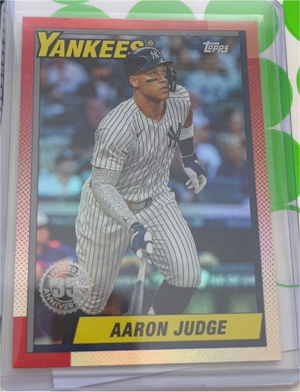 2025 Topps Update #U90-30 Aaron Judge 1990 Topps Baseball 35th Anniversary — front