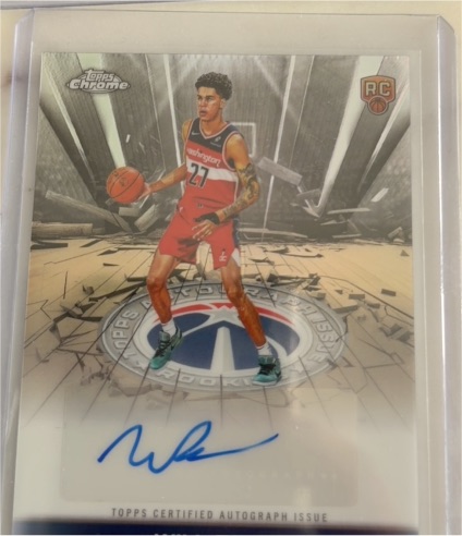2023 Topps Chrome Wenyen Gabriel Rookie Autograph — front