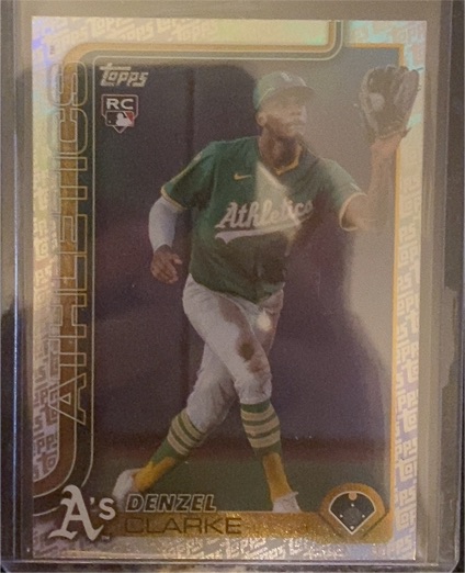 2025 Topps Update Series #US14 Denzel Clarke — front