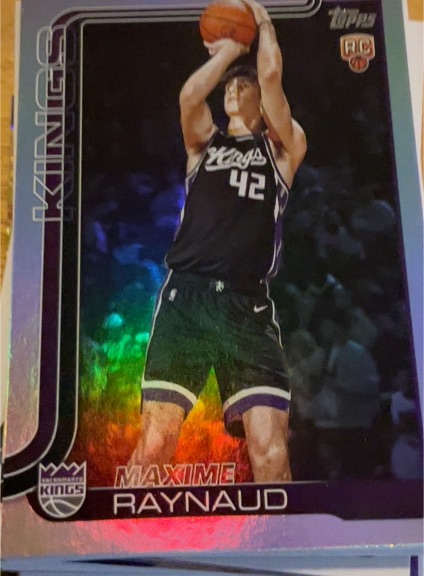 2025-26 Topps #243 Maxime Raynaud — front