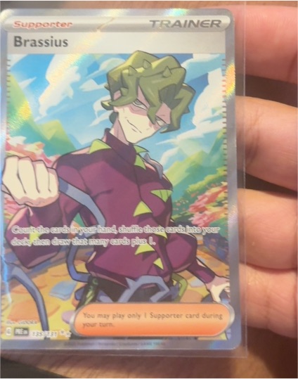 2025 Pokémon TCG SV: Prismatic Evolutions #135/131 Brassius — front