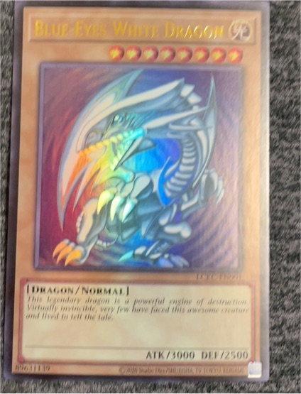 2002 Yu-Gi-Oh! #LOB-001 Blue-Eyes White Dragon — front