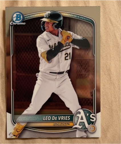 2025 Bowman Draft Chrome #BDC-87 Leo De Vries — front