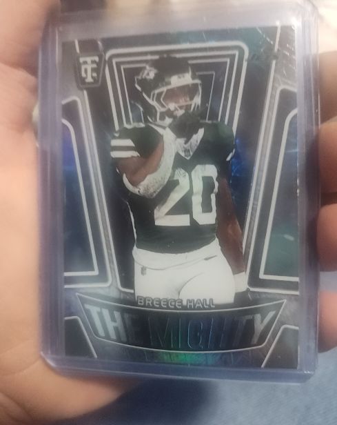 2024 Panini Totally Certified #10 Breece Hall — front