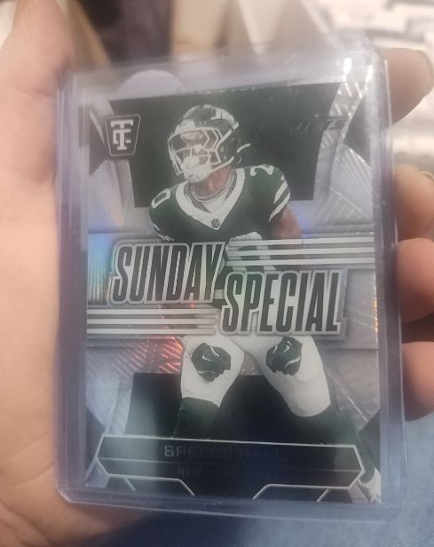 2024 Panini Totally Certified #10 Breece Hall Sunday Special — front
