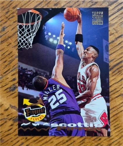 1993-94 Topps Stadium Club #184 Scottie Pippen Frequent Flyers — front