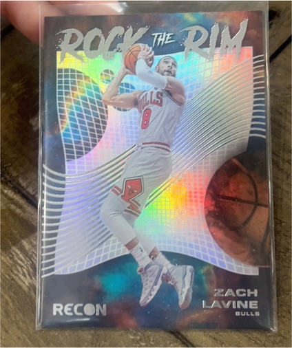 2022-23 Panini Recon #19 Zach LaVine Rock the Rim — front