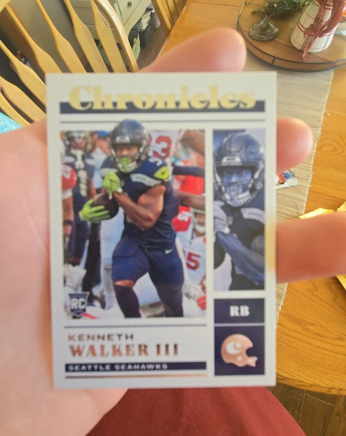 2022 Panini Chronicles #42 Kenneth Walker III — front