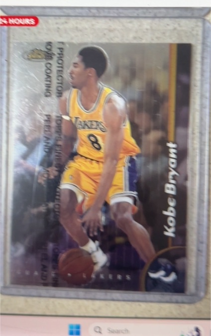1998-99 Topps Finest #175 Kobe Bryant — front