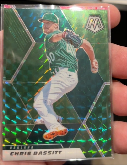 2021 Panini Mosaic Pink Camo Prizm #95 Chris Bassitt — front
