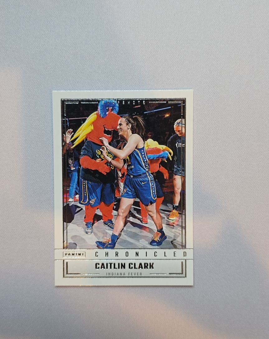 2025 Panini Chronicled #92 Caitlin Clark — front