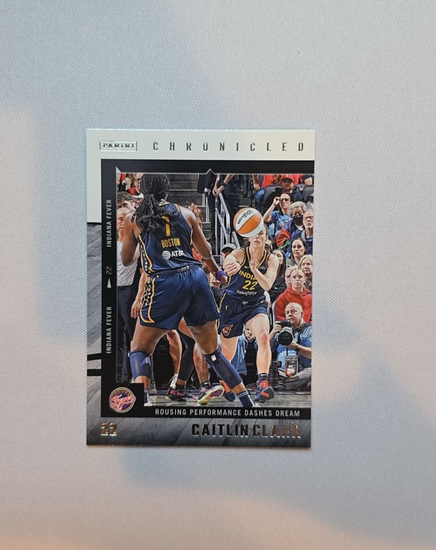 2025 Panini Chronicled #38 Caitlin Clark — front