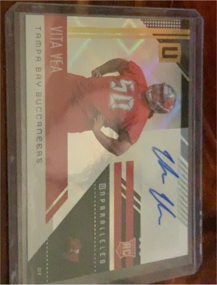 2018 Panini Unparalleled #10 Vita Vea — front