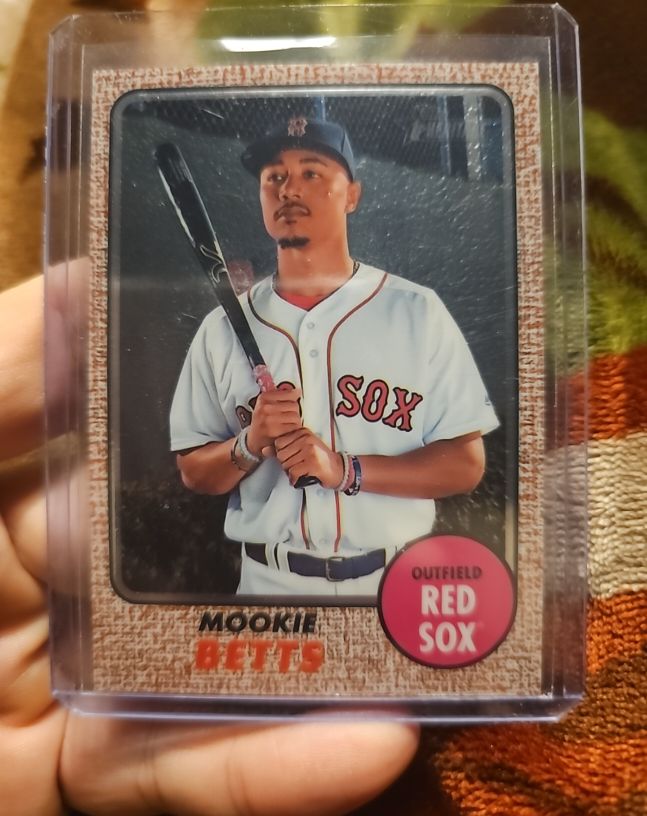 2017 Topps Heritage #428 Mookie Betts — front