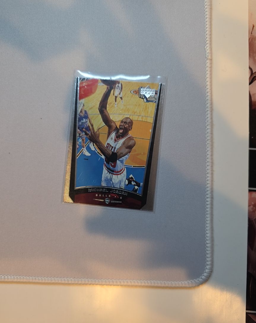1998-99 Upper Deck #230t Michael Jordan — front