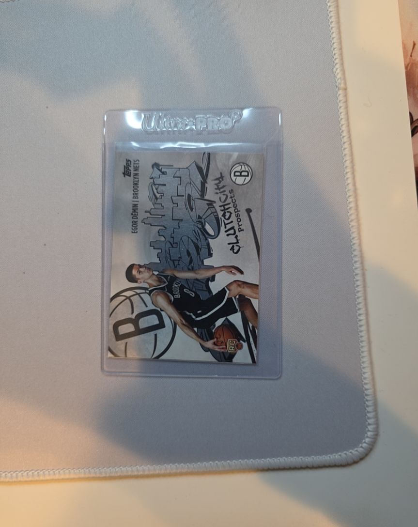 2025-26 Topps Clutch City Prospects #CC-7 Egor Derin — front