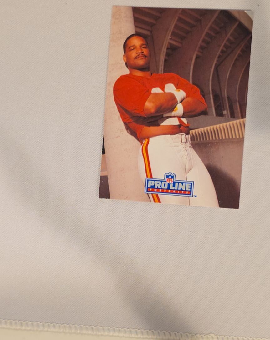 1991 Pro Line Portraits #208 Deron Cherry — front