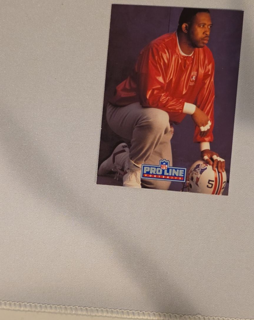 1991 Pro Line Portraits New England Patriots Football Card — front