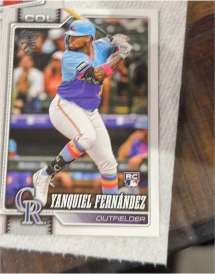 2026 Topps Series 1 #116 Yanquiel Fernández — front