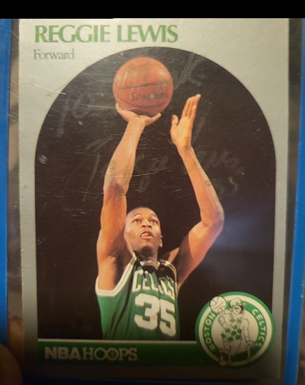 1990-91 Hoops #43 Reggie Lewis — front