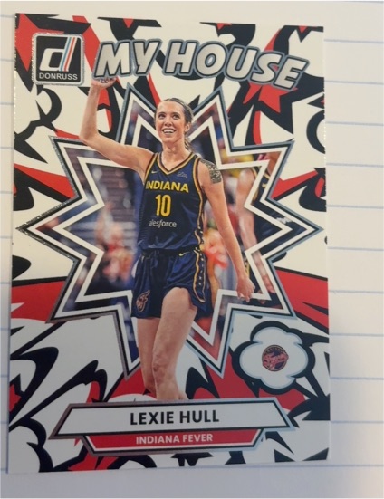 2025 Donruss WNBA #10 Lexie Hull — front