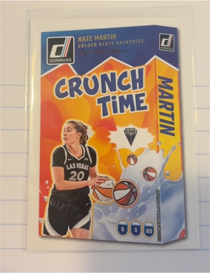 2025 Panini Donruss WNBA #11 Kate Martin Crunch Time — front