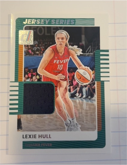 2025 Panini Donruss WNBA Jersey Series #85 Lexie Hull — front