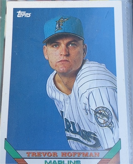 1993 Topps #572 Trevor Hoffman — front