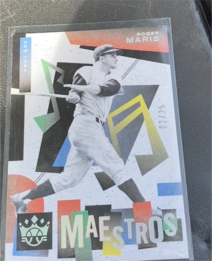 2022 Panini Diamond Kings #M-1 Roger Maris Maestros — front
