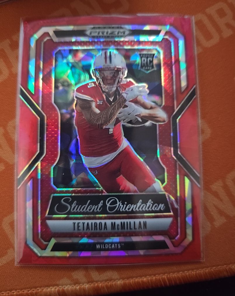 2025 Panini Prizm Draft Picks #17 Tetairoa McMillan Student Orientation — front