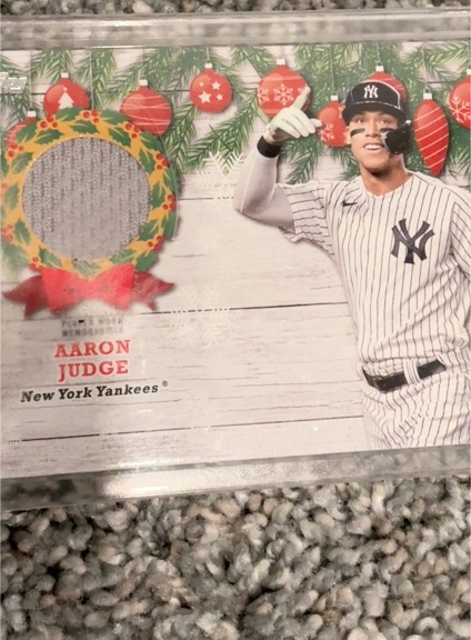 2022 Topps Holiday Relics #WRC-AJ Aaron Judge — front