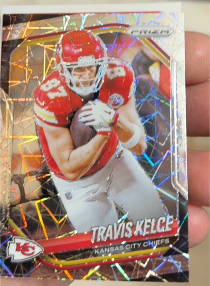 2025 Panini Prizm #67 Travis Kelce Lazer — front