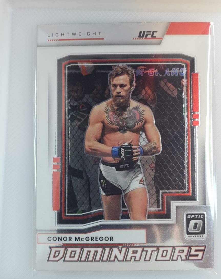 2022 Panini Donruss Optic UFC #2 Conor McGregor Dominators — front