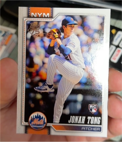 2026 Topps Series 1 #4 Jonah Tong — front