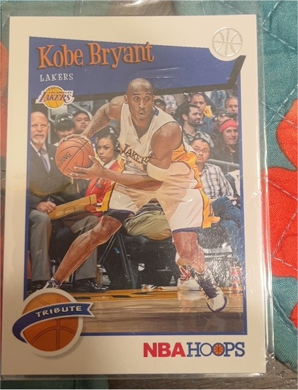 2019-20 Panini NBA Hoops #282 Kobe Bryant Tribute — front