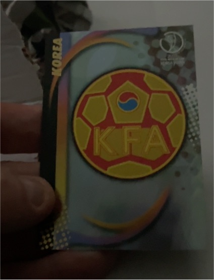2002 Panini World Cup #L10 Korea Emblem — front