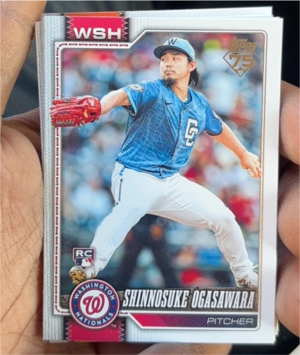 2026 Topps Series 1 #32 Shinnosuke Ogasawara — front