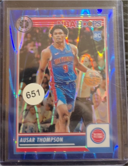 2023-24 Panini NBA Hoops Premium Stock #100 Ausar Thompson — front