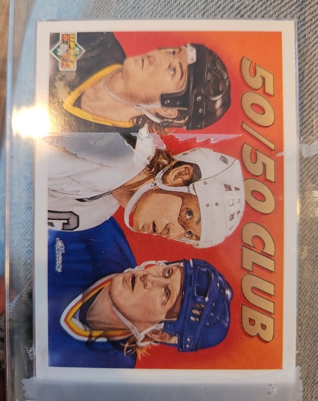 1991-92 Upper Deck #45 The 50/50 Club Wayne Gretzky / Mario Lemieux / Brett Hull — front