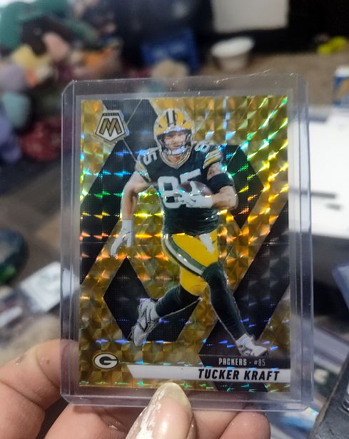 2025 Panini Mosaic Football #50 Tucker Kraft — front