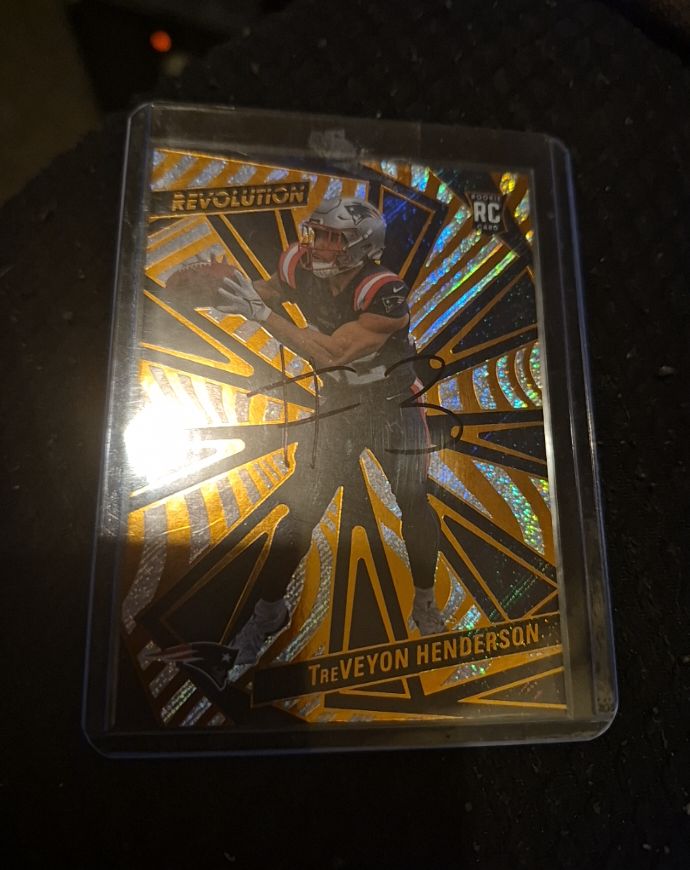 2025 Panini Revolution #244 TreVeyon Henderson — front