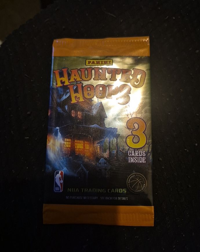2023-24 Panini NBA Haunted Hoops Pack — front