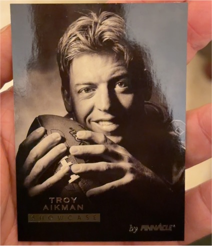 1995 Pinnacle Showcase #6 Troy Aikman Dallas Cowboys — front